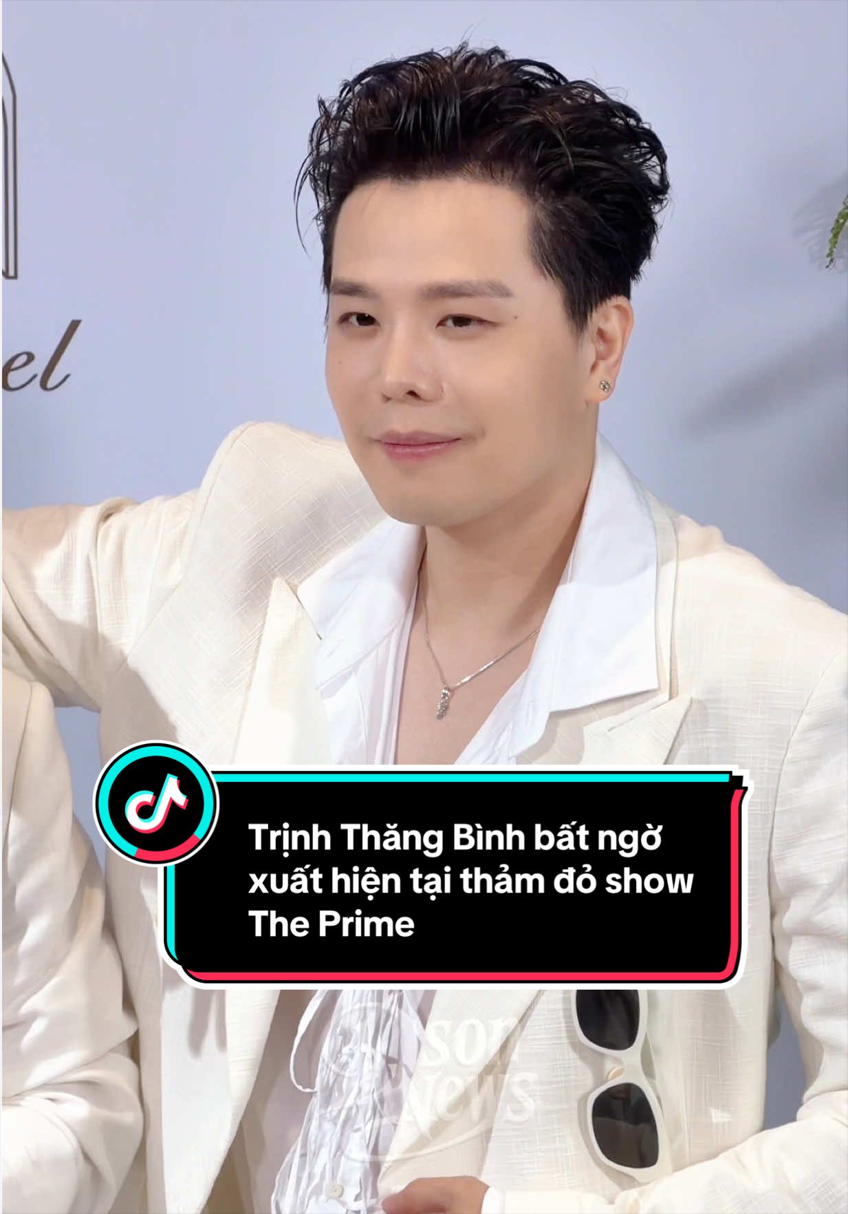 Trịnh Thăng Bình bất ngờ xuất hiện tại thảm đỏ show The Prime  #TrinhThangBinh #DoLong #DoLongBridal #ThePrime #ThePrimebyDoLong 
