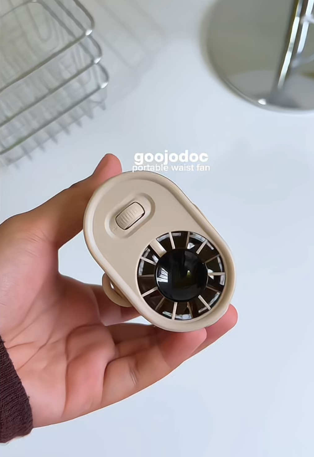 Stay cool wherever you go! 🤍💫 #fan #waistfan #goojodoq #goojodoqfan 