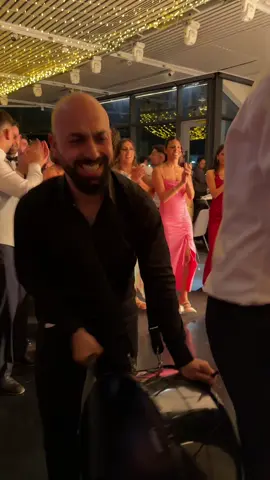 Tsift Time! 🎶🇬🇷 . . . #bouzoukiplayermelbourne #livegreekmusic #greece #weddingsmelbourne #weddingvibes 