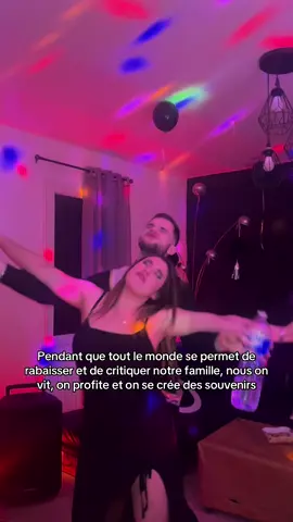 Pendant que vous ragez, nous, on profite de la vie… prenez-en de la graine 👀✨ #pourtoi #foryou #famillesnombreuses #family #famillesnombreuselavieenxxl 