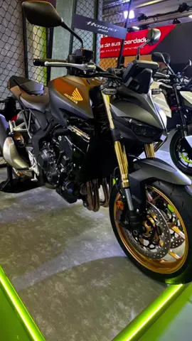 Nova CB 1000 modelo hornet 2027