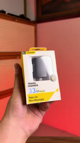 You can charge multiple Devices in safe mode ✨ ESSAGER 33Watts GaN Charging Brick. 