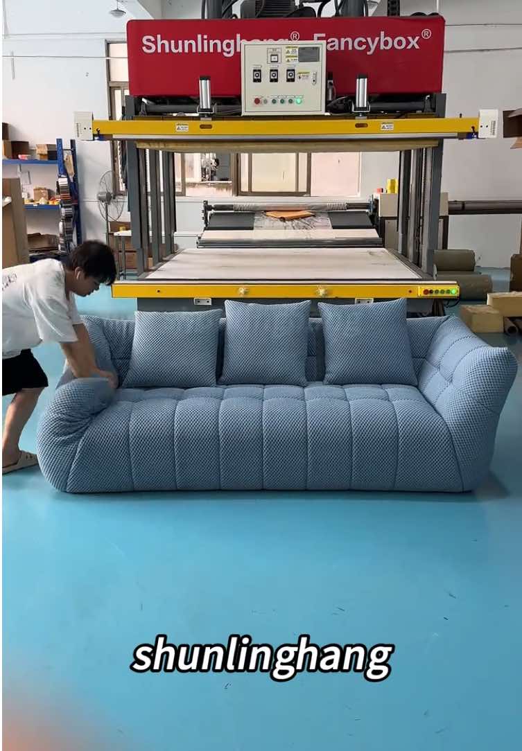Every compression is an exact calculation of the shipping costs. Every rebound is a steadfast commitment to comfort.#compressionsofa #homedecor #furniture #export #tiktok 