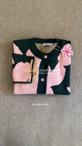 cardigan byarealle #cardigan #cardiganrajut #cardiganoutfit #outfitideas #fyp 