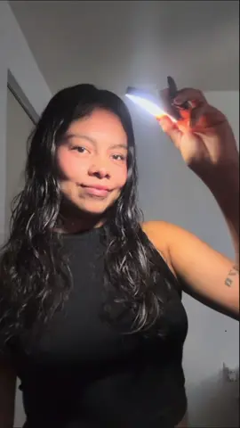 Mis videos ahora si se verán lindos, ya me hacía falta y por menos de $100✨✨ #iluminación #luzportatil #creaciondecontenido 