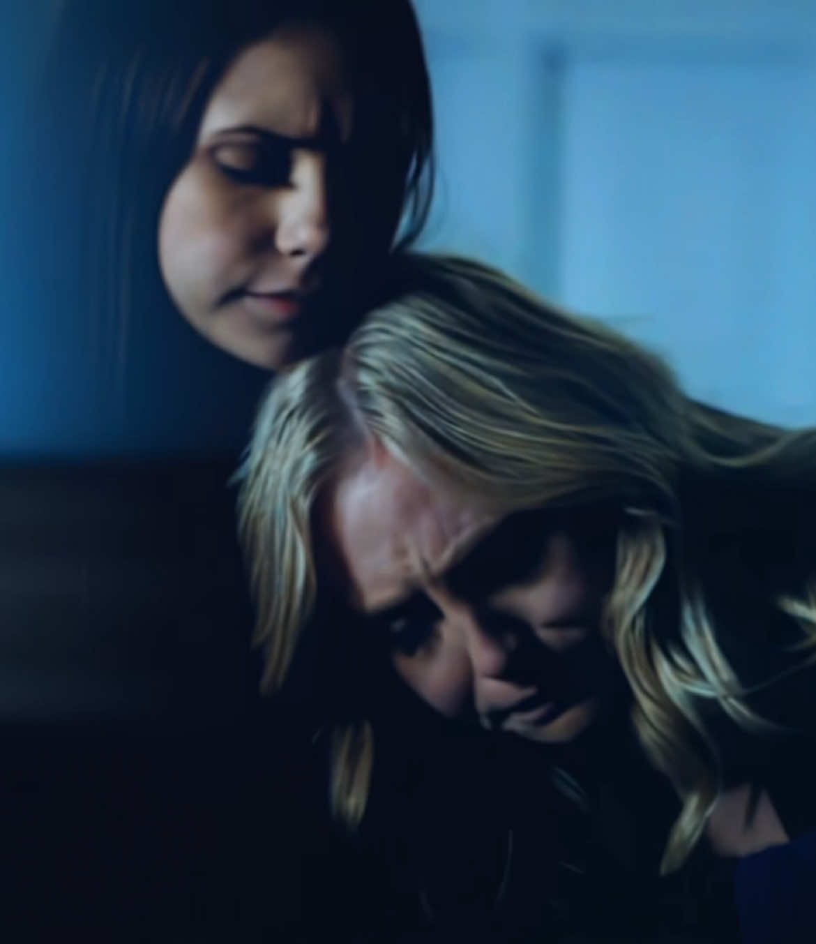everybody would love a friend like elena. they’re so cute btww! and i hate this with my whole heart but i love them so i gotta post this!! #thevampirediaries #tvd #carolineforbes #elenagilbert #fyp  caroline and elena edit/carolena friendship 