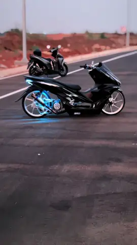 😋😋😋 aya cepe meren #pcx160 