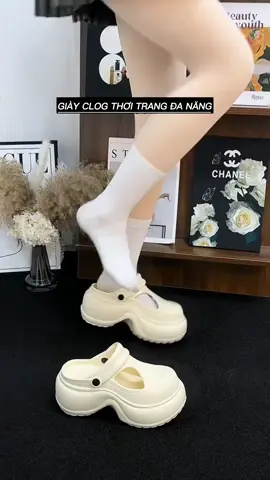 Giày Clog Đăng Thời Trang nữ 2026