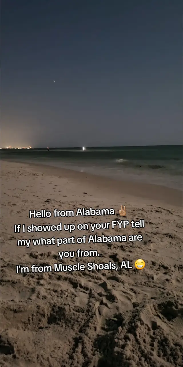 Hello from Alabama! ✌🏽 If I showed up on your FYP, tell me: what part of Alabama are you from? I'm from Muscle Shoals, AL! 😁 #AlabamaTheBeautiful #Alabama #MuscleShoals #FYP
