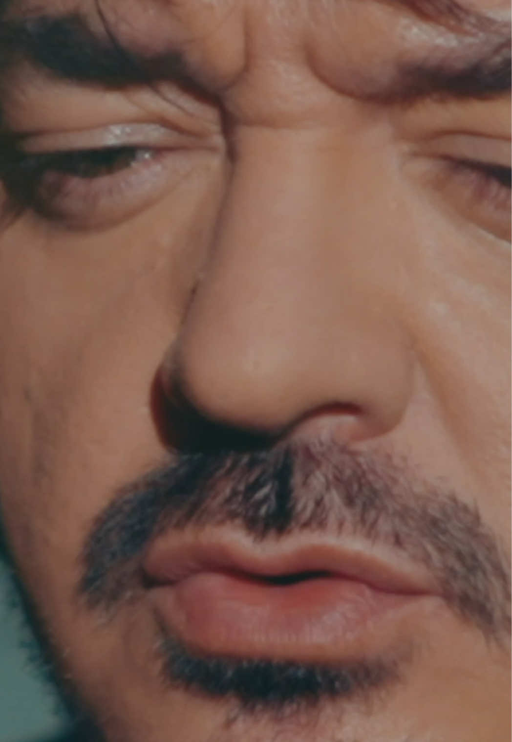 Sen Yoksan🎶 Orhan Ölmez’in “FA” isimli albümünde yer alan “Sen Yoksan” isimli şarkısı video klibi ile YouTube / Müzik Ölmez kanalımızda sizlerle. 🎵 “Orhan Ölmez - FA” albümü hafta içi tüm dijital platformlarda sizlerle.🎶 Kanalımıza abone olup bildirimleri açmayı unutmayın. Keyif ile dinleyip izlemeniz dileğimizle.🔔 @Müzik Ölmez  #orhanölmez #orhanölmezfa #fa #senyoksan #müzikölmez