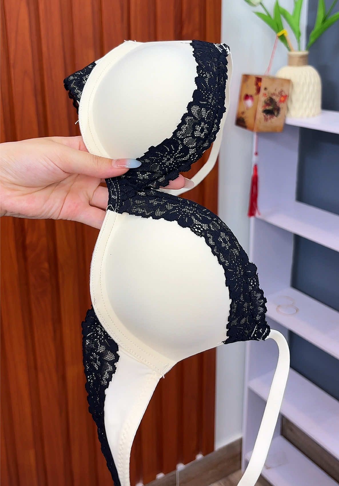 Áo lót chất su phối viền ren mút đệm 5cm nâng V1 tạo khe #viral #aolot #aolotsu #aolottaokhe #tiktokshop 
