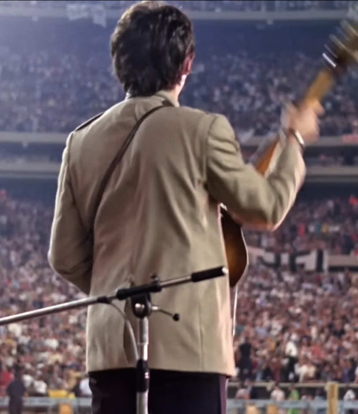 Such a cutie #paulmccartney #thebeatles #fy #macca #lanadelrey 