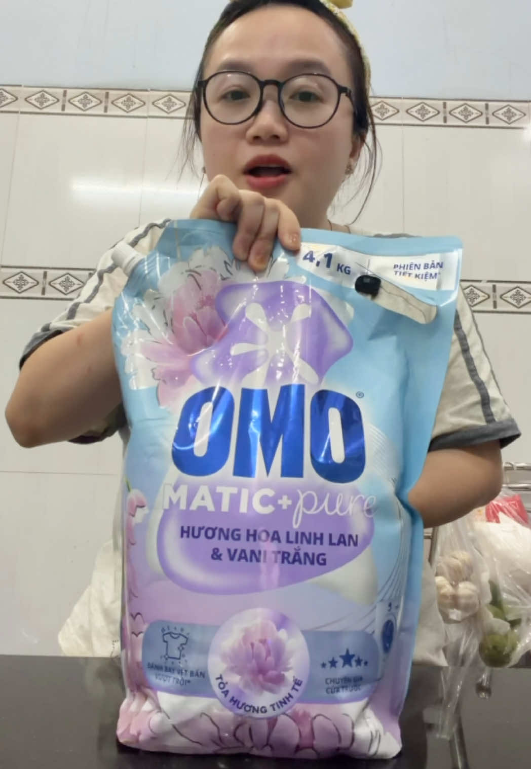 Nước giặt OMO Matic Pure #ecomobi #nuocgiatomo #nuocgiatomomatic #omomatic #hoptaccungunilever 