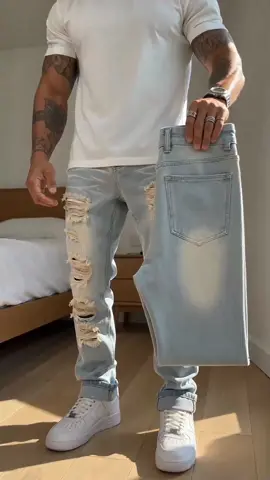 You found the jeans that drape perfectly over your shoes 👟
 #mensfashion#jeans#tiktokshop#fashiontiktok#OOTD