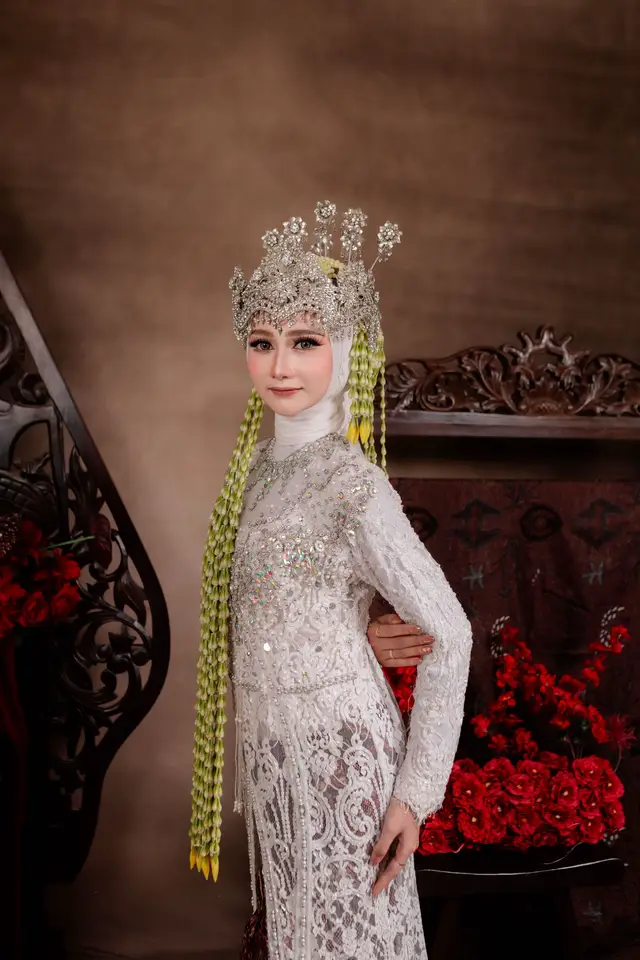 #sundasong #pengantinsunda #prewedd #bintanstudiomakeup #softglam 