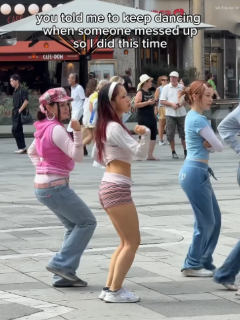 Girls Generation ‚Gee‘ in public #gee #girlsgeneration #kpopinpublic #dancetrend #dancechallenge