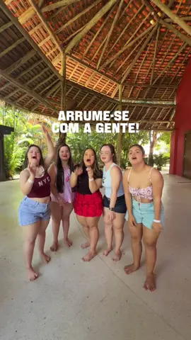 Arrume-se com a genteee! 🤣😍 @Laura Galina @Beatriz Casali @Alice Peres @Ivy Faria 