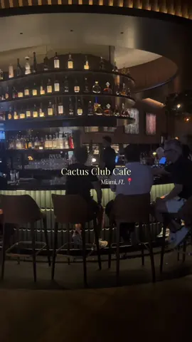 Cactus Club Cafe in Miami, FL 📍  Food 10/10 & of course we got the peach linis 🍸🔥 #cactusclubcafe #miami #miamifl #miamirestaurants #thingstodoinmiami 