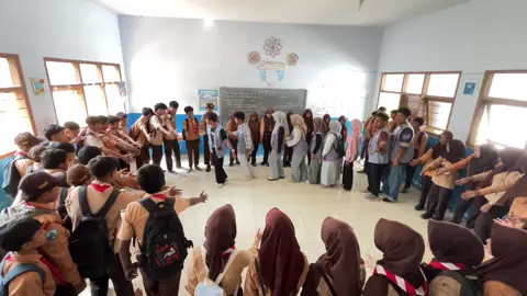 seru seruan bareng adik adik smp🤩🫶🏻🔥#kkn2026 #fyp #kknnusantara2026 