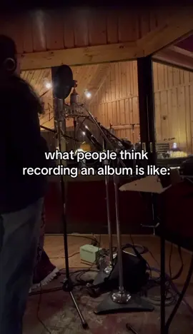 real! footage! Great Big Idea out on Saturday #singersongwriter #musicaltheatre #sarabareilles #originalmusic #2000spop 