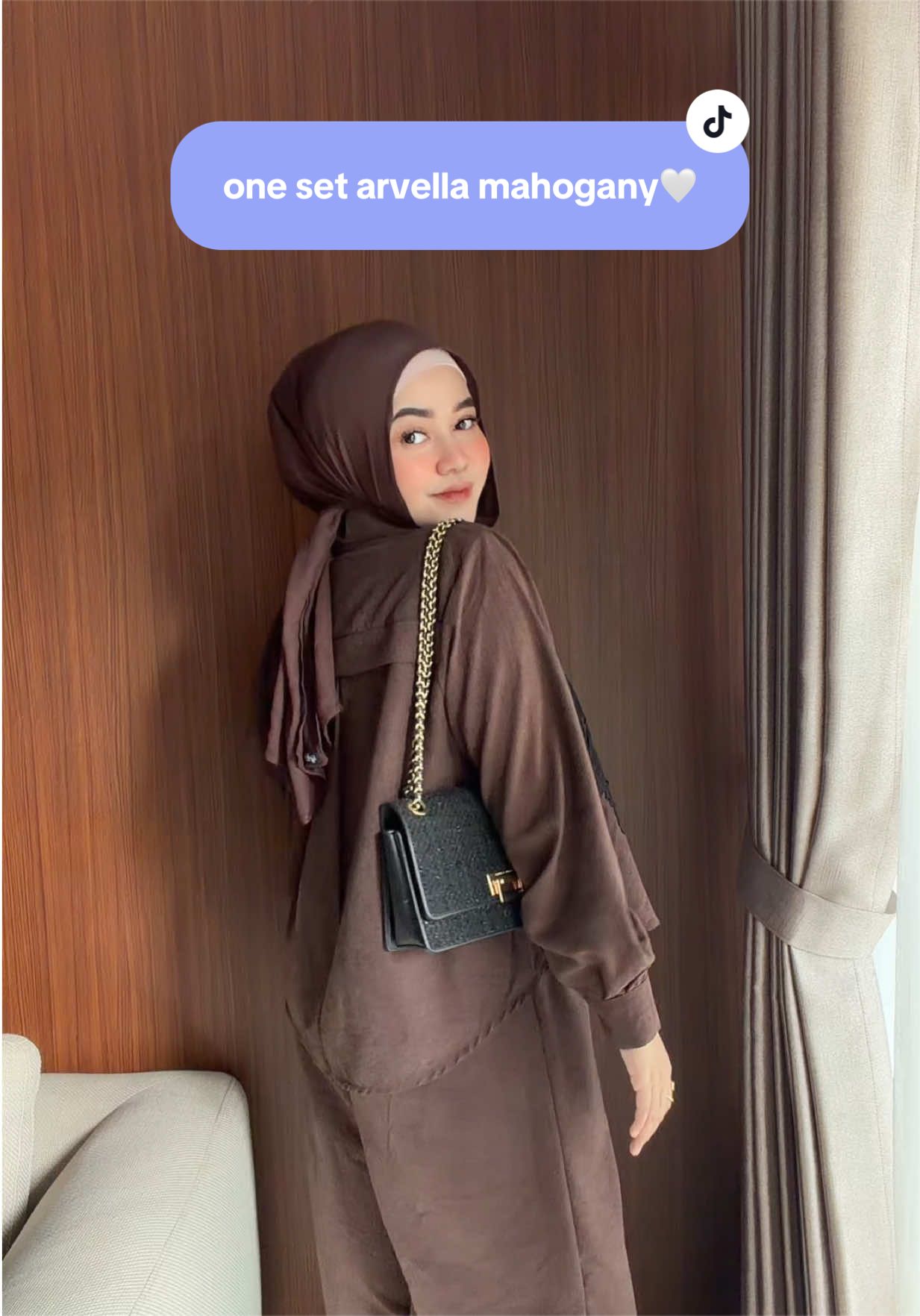 ahh cantiknya mahogany nya🫰🏻