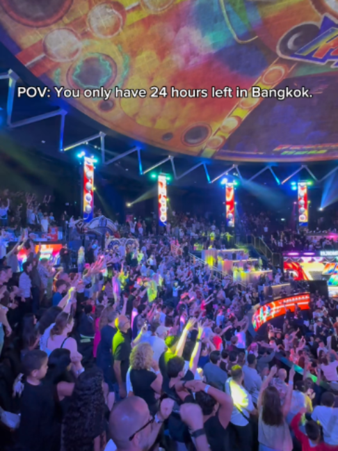 Definitely THAT night you need in Bangkok! This is the night out you never imagined you needed, don’t miss it so you won’t regret it🤩 - 𝐈𝐌𝐌𝐄𝐑𝐒𝐄 𝐈𝐍 𝐌𝐔𝐀𝐘 𝐓𝐇𝐀𝐈, 𝐈𝐌𝐌𝐄𝐑𝐒𝐄 𝐈𝐍 𝐓𝐇𝐀𝐈𝐋𝐀𝐍𝐃 - 🎫 Tickets at Rajadamnern.com or via the link in our bio 📍 Rajadamnern Stadium, Bangkok