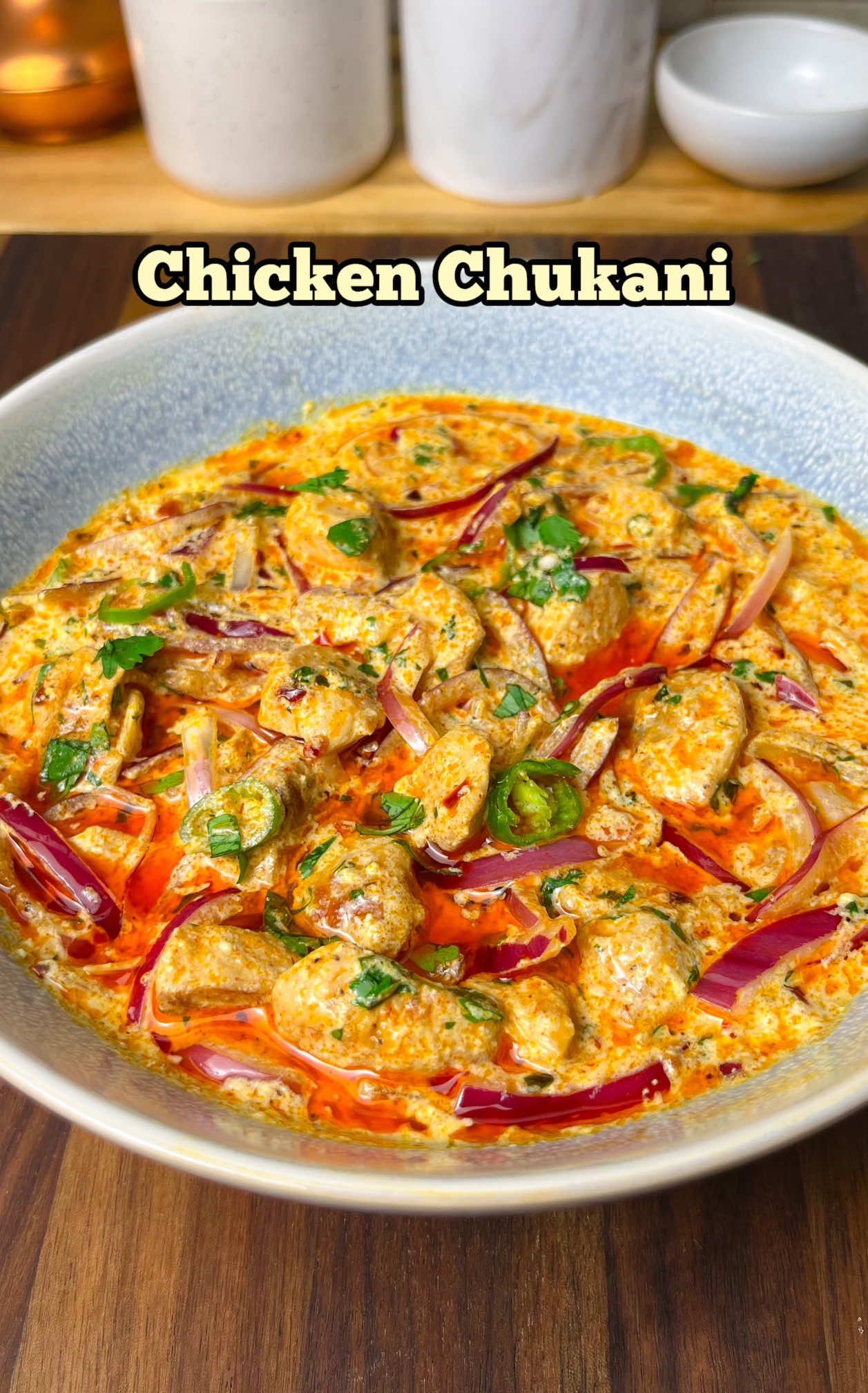 Chicken Chukani  Ingredients: 500 gms Chicken cubes 1 tbsp garlic paste  1 tbsp lemon juice  1 tsp paprika  1 tsp salt  1 tsp black pepper  1 tsp cumin powder  1 tsp garlic powder  half tsp chili flakes  For Tarka Sauce: 3 tbsp oil 1/2 tsp paprika , 1/2 tsp chilli flakes 1 tsp garlic powder 1 tsp dried fenugreek(methi) optional  1/2 tsp salt and pepper  1/2 tsp cumin powder  1/4 tsp turmeric  1 cup yogurt  For Assembling  1 medium onion sliced(dip in cold water with 1  tsp salt, squeeze well to soften, drain and use) 3 tbsp coriander  2-3 green chillies chopped  In a dish add chicken, onion, coriander, chilli,mix by hand and squeeze to release onion juices,add prepared sauce, mix well and enjoy with rice or roti #cooking  #fypviralシ #viralpost #food #fypviral 