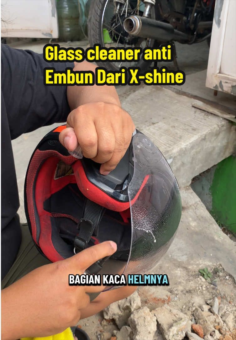 Glass cleaner anti minum untuk kaca mobil dan kaca helm x-shine fog block Glass cleaner#antiembun #glasscleaner #pembersihkaca #kacahelm #kacamobil 