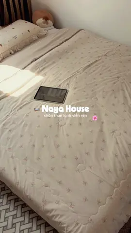 mê đắp chăn lạnh lắm á ❄️🛌 #nayahouse #chanlanh #ngungon #viral #iamqanh 