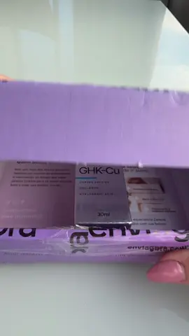 Você conhece o GHK-CU? Ele é formado por um pequeno peptídeo (GHK) ligado ao cobre, um mineral importante para a pele. #Zencial #ghkcu  #PeptideosDeCobre #skincarebrasil  #acidohialuronico 