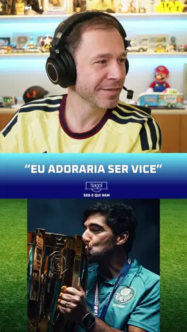 MANDA O ABEL EMBORA! 😂 É o “Pardal”, não sabe nada de futebol, só fica chegando em final e terminando campeonato lá em cima… então manda embora, pô! Tiago já tem até uma solução: manda o Abel para o São Paulo. Em troca, o Palmeiras pode ficar com o Dorival. 🤝😂 “Eu adoraria ser vice! Eu quero ficar em segundo lugar no campeonato!” E aí, palmeirense: ainda dá para reclamar do Abel? 👇 #TiagoLeifert #Palmeiras #AbelFerreira #SãoPaulo #Brasileirão #FutebolBrasileiro#futebol #aovivo #futebolbrasileiro #tiagol #tiagolive 