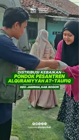 AMANAH KEBAIKAN KEMBALI BERGERAK Alhamdulillah, amanah dari para donatur kembali disalurkan untuk para santri di Pondok Pesantren Alquraniyyah At-Taufiq, Kp. Kalong Dagul, Desa Kalongsawah, Kec. Jasinga, Kab. Bogor. Semoga setiap kebaikan yang dititipkan menjadi keberkahan bagi para donatur, dilipatgandakan pahalanya, dan menjadi sebab hadirnya manfaat bagi para santri. 🤲 Terima kasih telah menjadi bagian dari setiap langkah kebaikan. ❤️ #eLSSIPeduli #AmanahDonatur #Sedekah #BerbagiKebaikan #Santri  