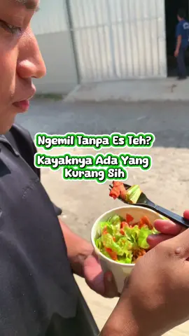 kalau tertarik mau jualan kayak gini juga bisa langsung hubungi CS kami yaa di nomor yg tertera di bio  #estehibukota #paketusaha #kemitraanteh #bisnismodalkecil 