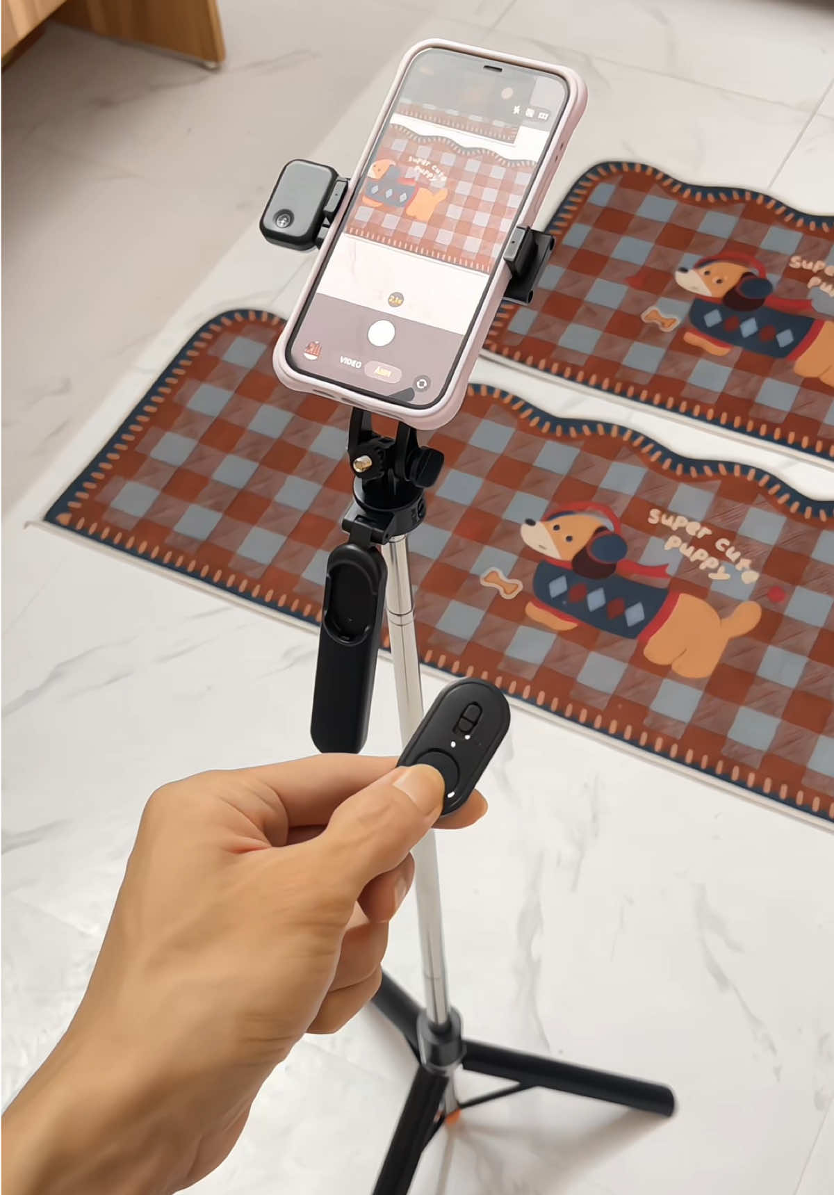 Một mình thì đã có Tripod M3 Max lo
