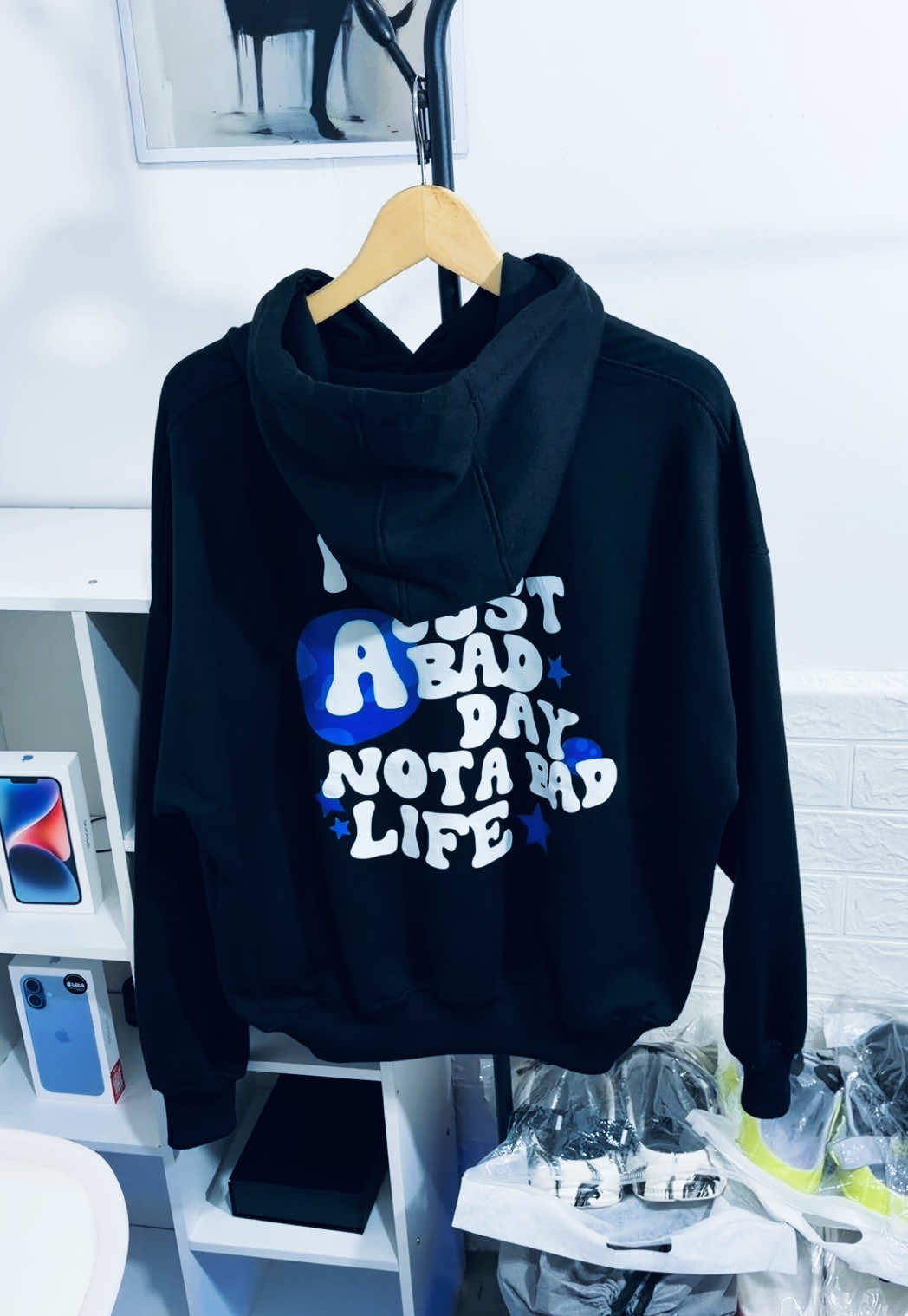 Hoodie Boxy Not A Bad Life💫