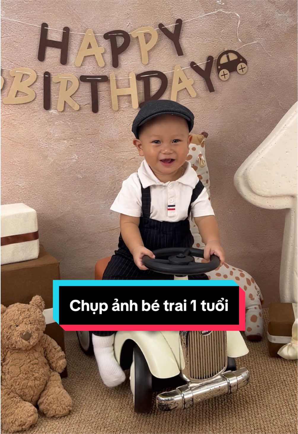 Chụp ảnh bé trai 1 tuổi #lalastudio #chupanhchobe #studiothanhhoa #photo #baby 