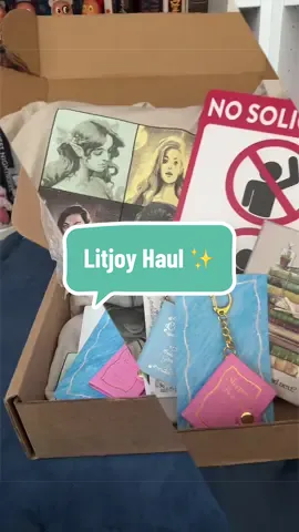 Unboxing some LitJoy bookish merch! 📦✨ Because apparently reading the books isn’t enough… I need the merch too. 😂📚💖 #LitJoy #BookishMerch #BookTok #BookCollector #BookTok @LitJoy Crate 