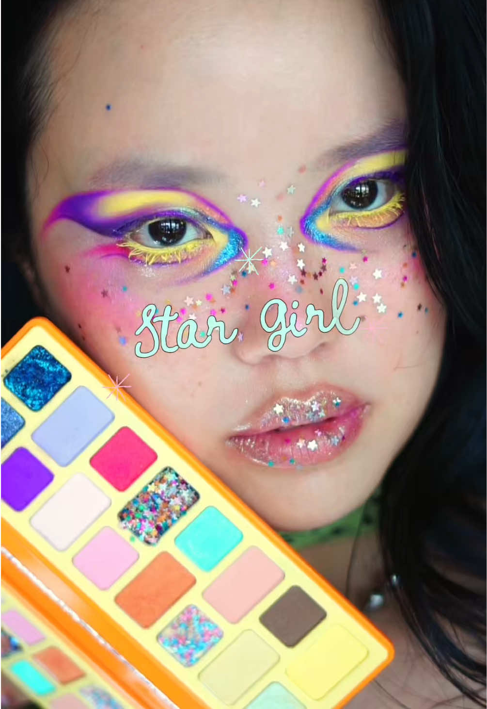 I made a star girl makeup tutorial (っ o̴̶̷᷄ ˬ o̴̶̷̥᷅)っ❤︎ using my new @cheeryep eyeshadow palette in sparkle ✮⋆˙ ✮⋆˙other products used for this look:  @Kaleidos Makeup  -mono blush in dreamwalk -glassload lip melt in cypher @about-face matte fluid eye paint in incoming (gifted) #makeuptutorial #cheeryep #starmakeup #editorialmakeup #creativemakeup