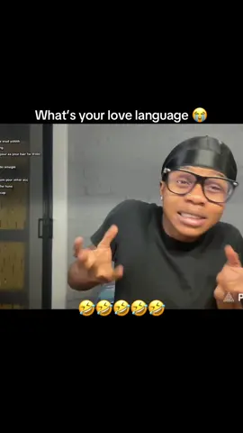 South African streamer talks about love language 🤣 #fyp #viral #clips #streamer 