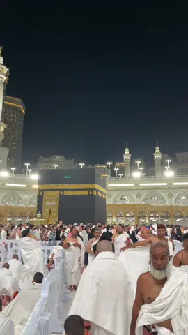 🤍 اگر ویڈیو پسند آئے تو Repost ضرور کریں، جزاک اللہ خیر 🤲 #Makkah #Kaaba #Umrah #MasjidAlHaram #MakkahTikTok