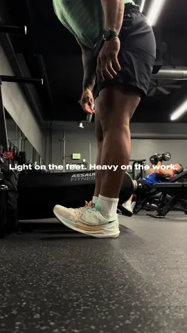 Lightweight. Locked in. Time to move. 🏃🏽‍♂️ #RunningShoes #RunningTikTok #RunTok #HybridAthlete #XTEP @XtepOfficialStore 