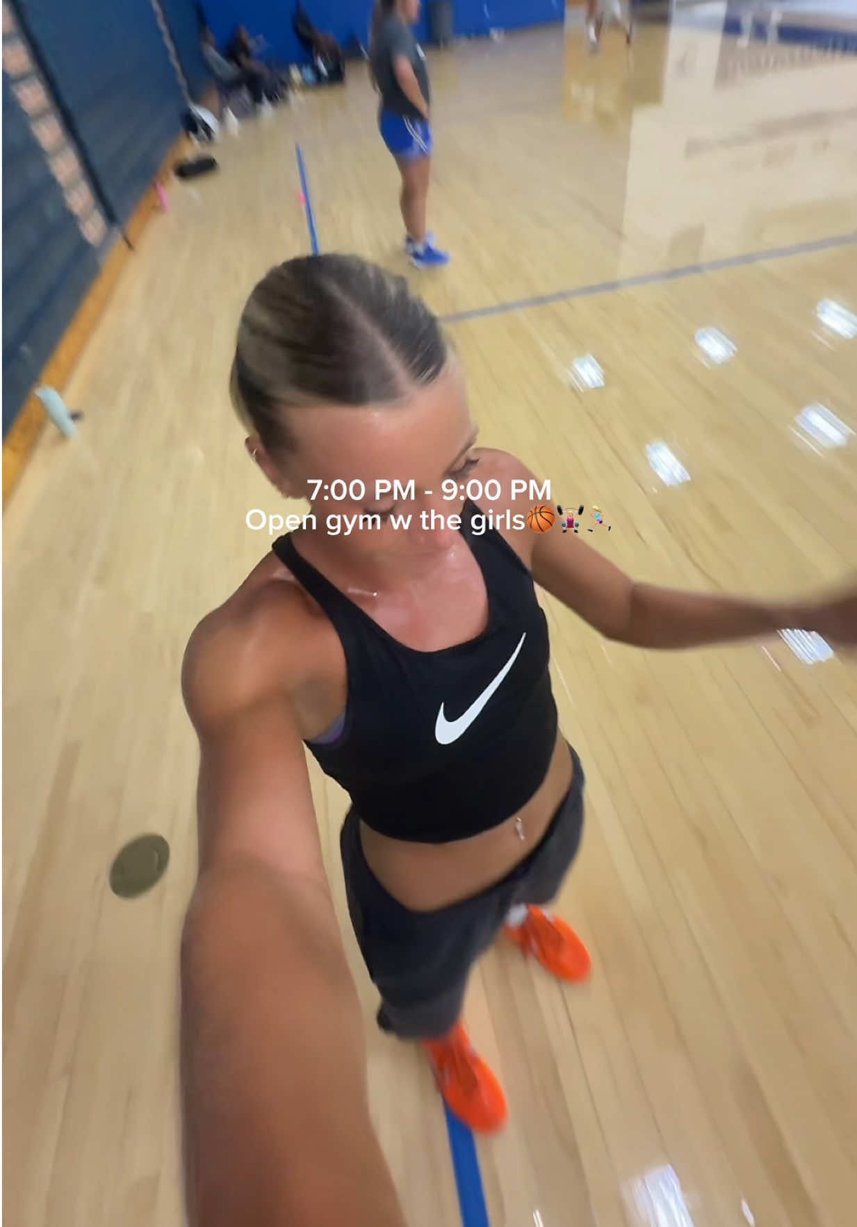 5 more days until preseason vlogs🙃🧸🏀📚🎀 #collegeathlete #teachersoftiktok #Vlog #foryoupage #basketball 