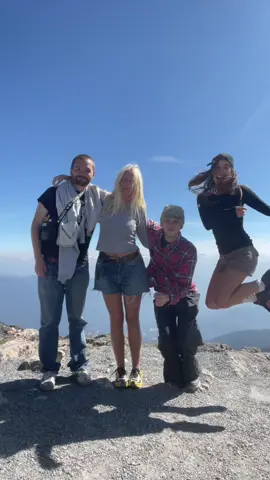 Did this hike without socks btw