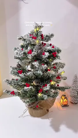 Christmas season is coming, and this mini Christmas tree is the easiest way to bring the festive feels home 🎄✨ Compact, cozy, and already beautifully styled—no need for too much decor! 🤍 #minichristmastree #christmastree #christmas #creatorsearchinsights #christmasdecor 