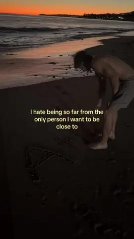 I miss him sm 💌 the distance is temporary #ldr #bf #longdistance #ldr #fyp 