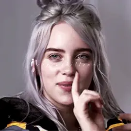 (Repost) | | uhh random post bcz I havent posted in 6 days | | #creatorsearchinsights #billieeilishlookandstyle #billieeilish #silverhair @BILLIE EILISH 