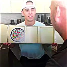 Now follow the pizza right now amazing majick try this majic #foryoupage #viralvideo #fyppppppppppppppppppppppp #viral 