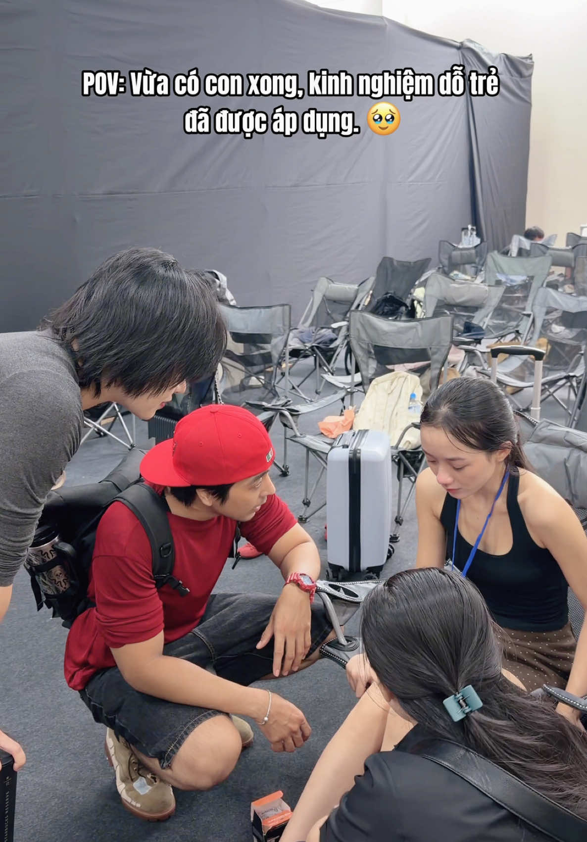 Mom Sơn Trang Ở nhà dỗ Bamboo, lên set dỗ thí sinh #lethutrangquangson #catwalkdirector #hksvvn2026 #babibamboo #thenewmentor 