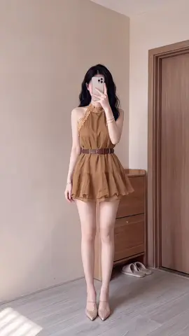 Set tơ yếm phối ren dáng ngắn xoè xinh sang cho nàng đi đám cưới đi sinh nhật đi du lịch đi hẹn hò nè #settieuthu #setthietke #setditiec #thoitrang #outfit 