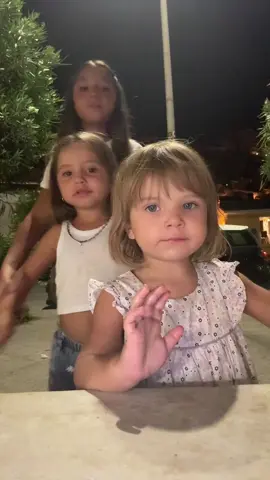 @Aly e sofy🩷 @A.mara_45 